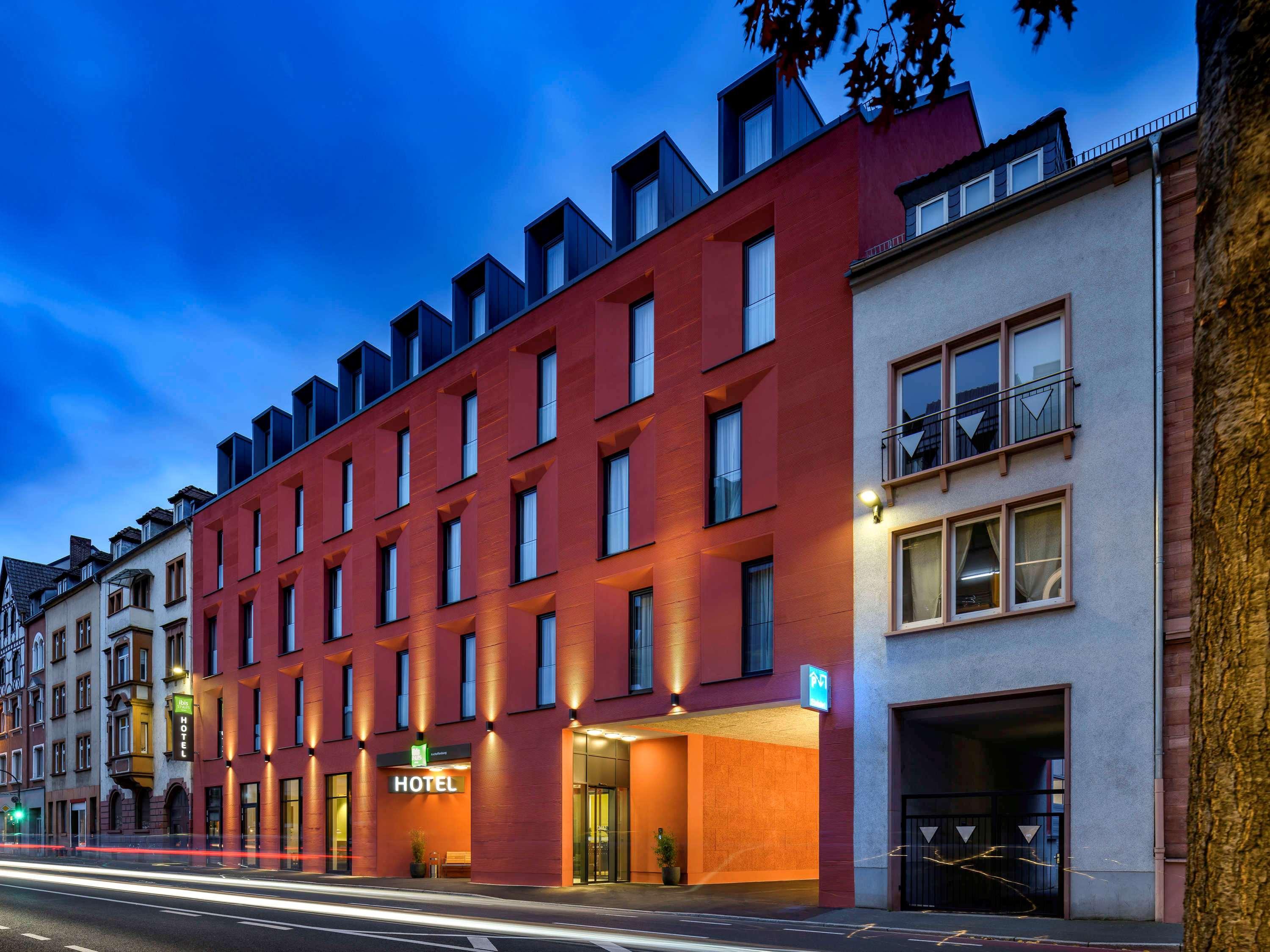 Ibis Styles Aschaffenburg Hotel Bagian luar foto