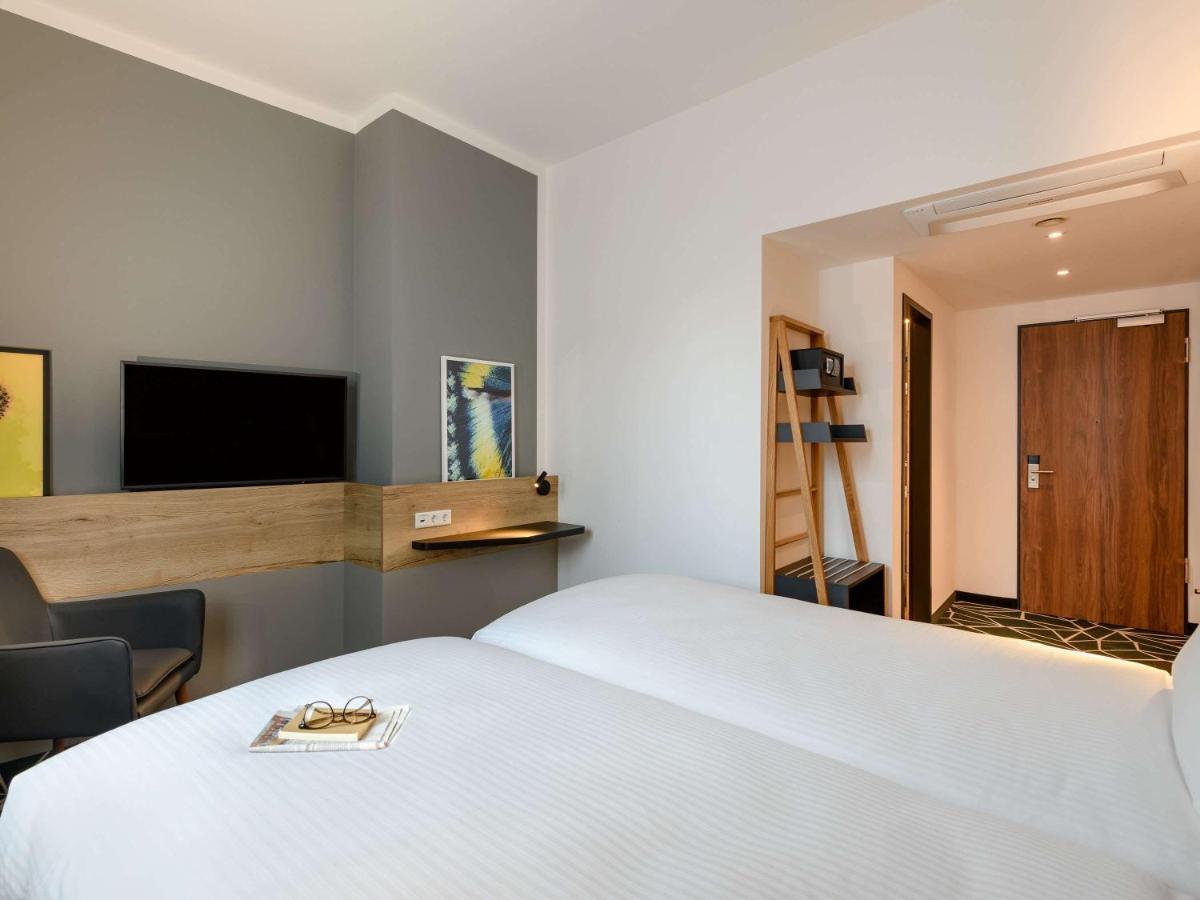 Ibis Styles Aschaffenburg Hotel Bagian luar foto