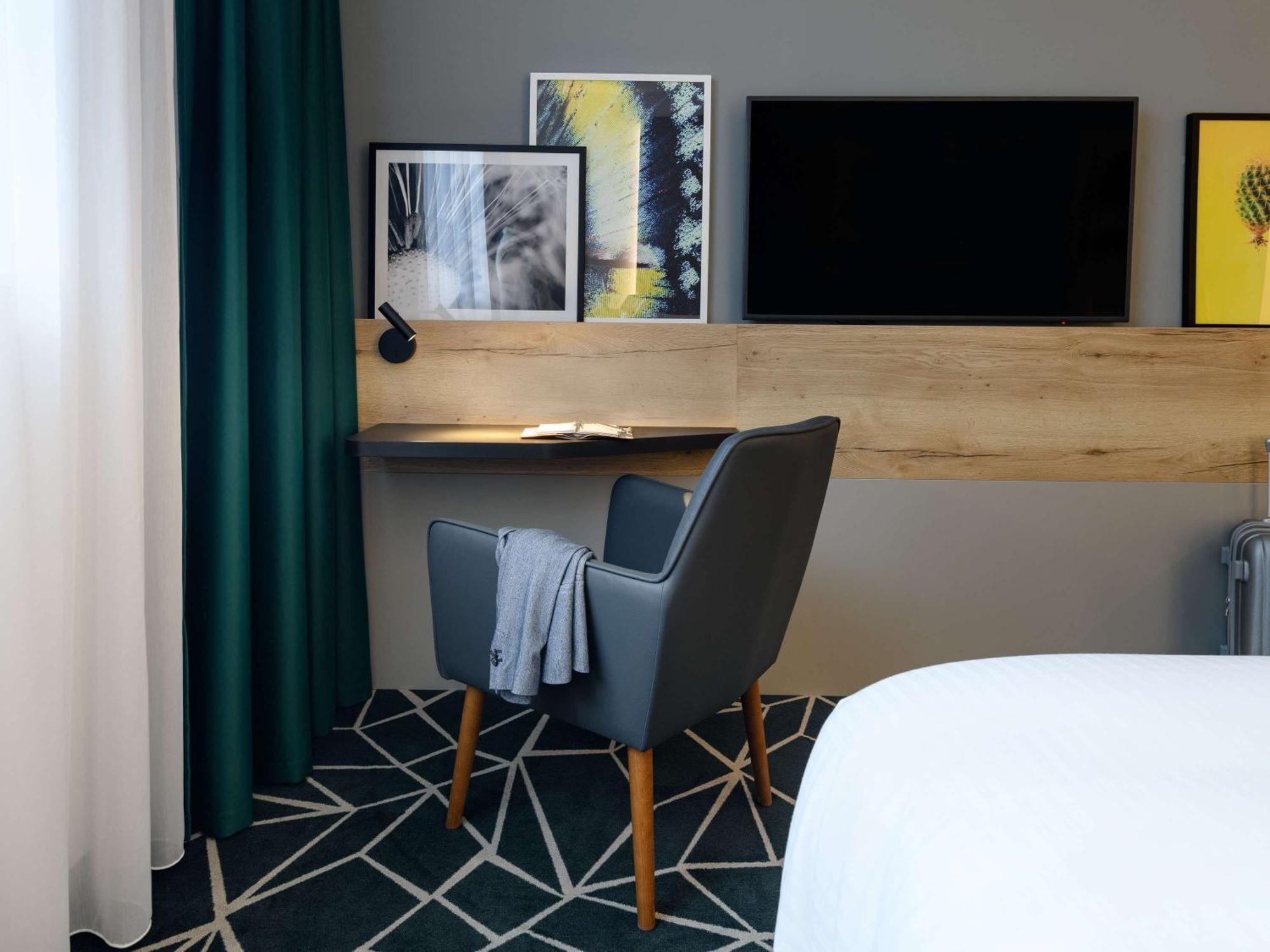 Ibis Styles Aschaffenburg Hotel Bagian luar foto