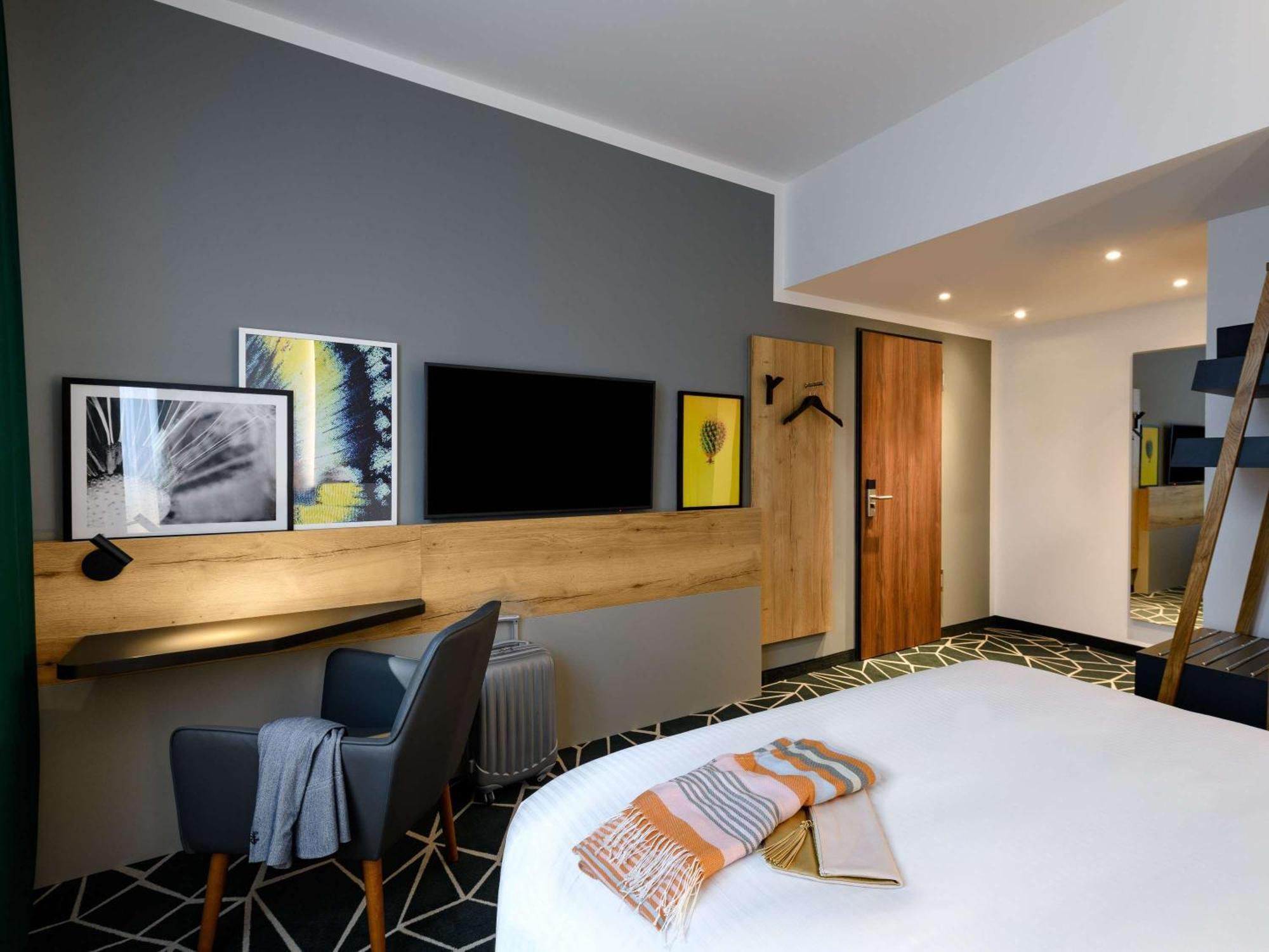 Ibis Styles Aschaffenburg Hotel Bagian luar foto