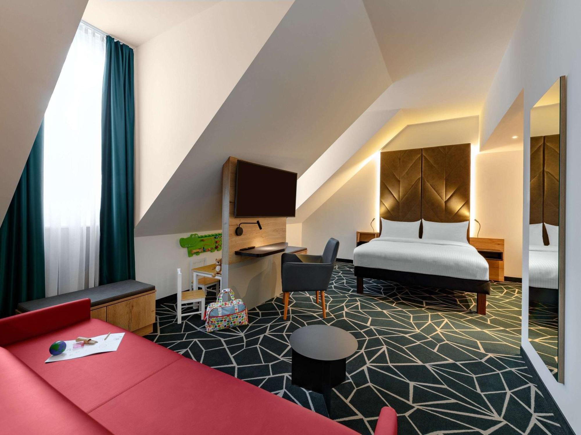 Ibis Styles Aschaffenburg Hotel Bagian luar foto