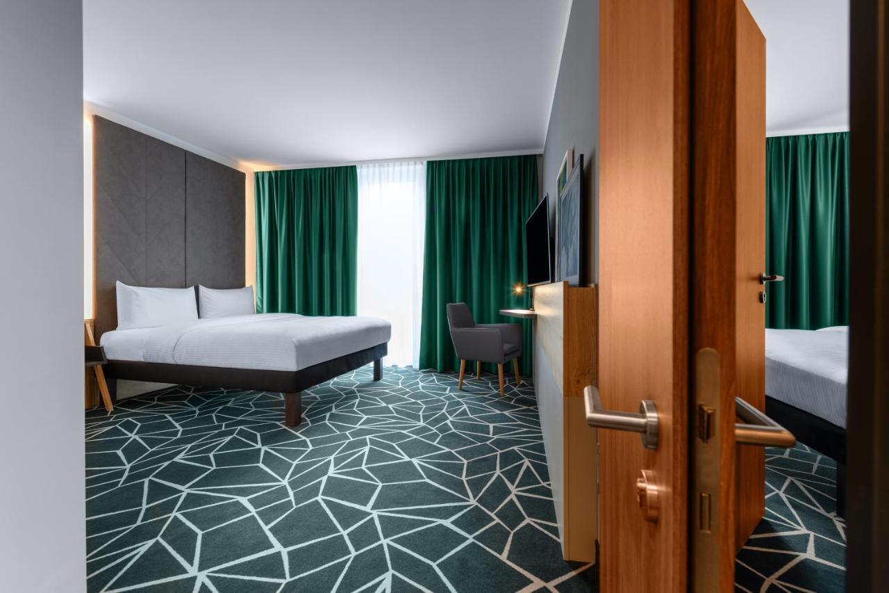 Ibis Styles Aschaffenburg Hotel Bagian luar foto